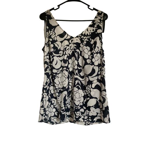 Cabi Shoulder Tie #5731  Navy/White Sleeveless Floral Print Medium Women's - Picture 2 of 8
